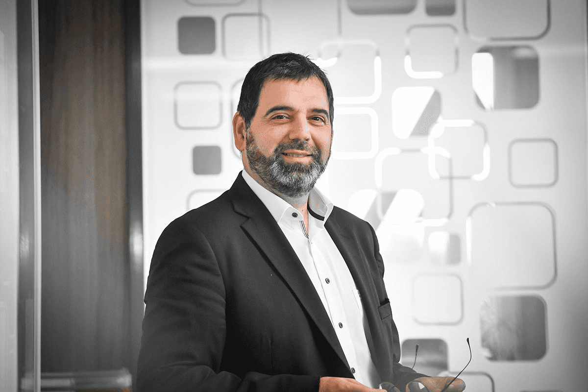 Raphael Alvarez